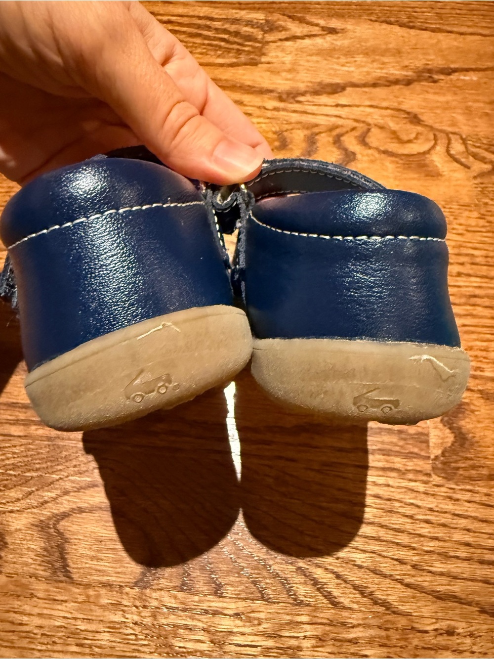 See Kai Run Ginny Navy Mary Jane Shoes with Embroidered Hearts Sz 11 - Picture 5 of 11